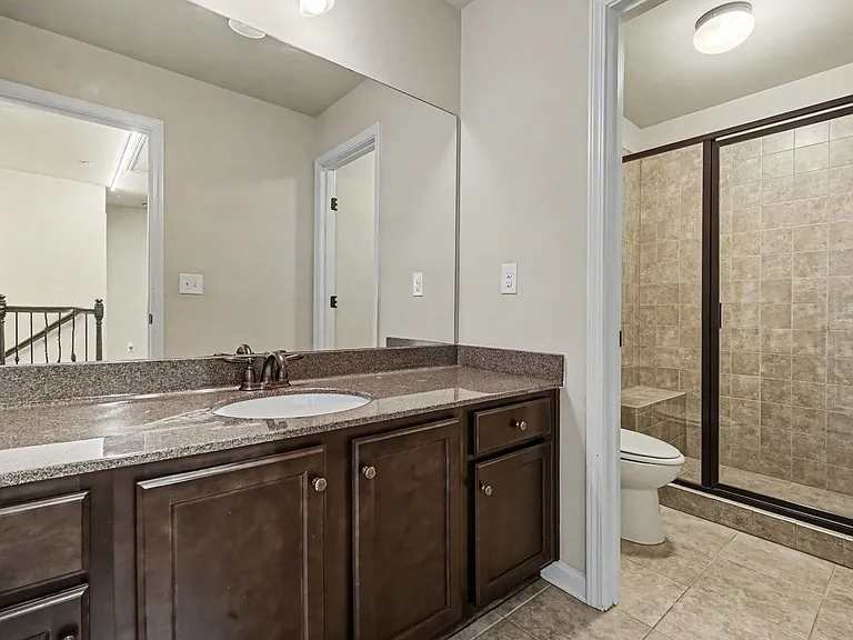 333 Summit Village Dr — Photo 27