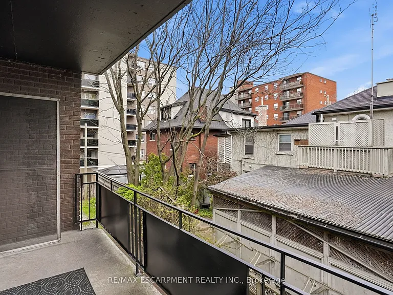 36 Ray St S #5 — Photo 21