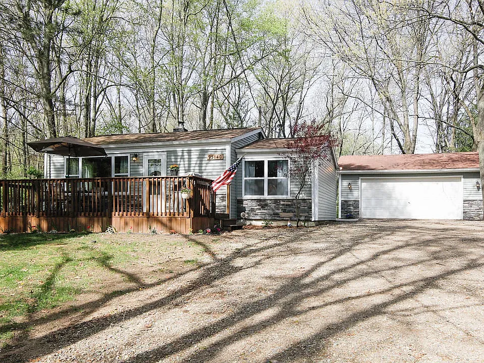 2 bed, 915 sqft, $1,900 — Photo 4