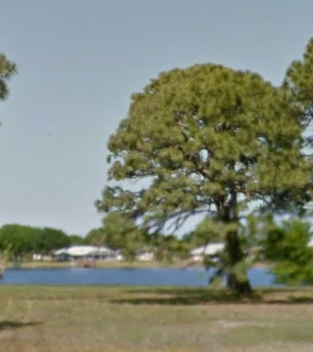1st image of 1785 Plantation Cir SE