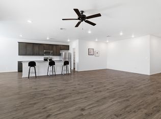 632 Lakefield Dr, Waxahachie, TX 75165