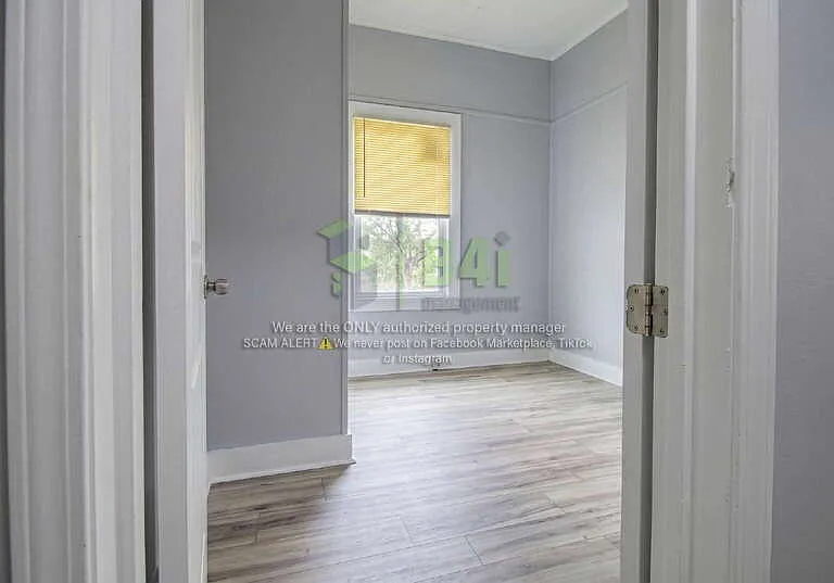 705 Barnesville St — Photo 11