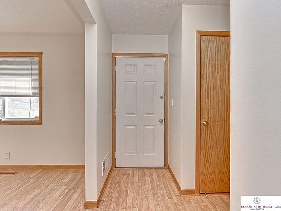 2nd image of 1120 Delmar Dr #1E