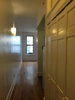 Rented by Manhattan Modern | media 3