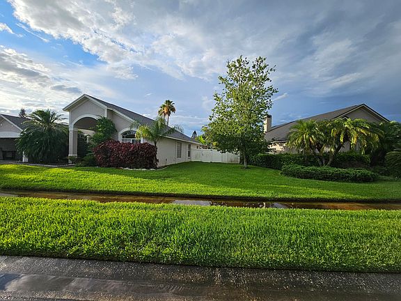 2nd image of 18542 Kingbird Dr