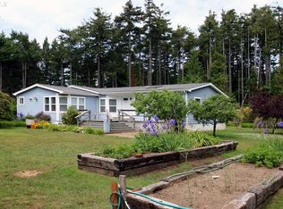 87253 Boak Ln, Bandon, OR 97411