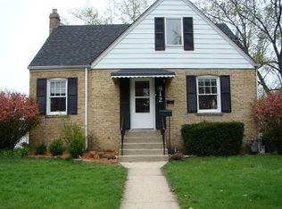 912 S Hillside Ave, Elmhurst, IL
