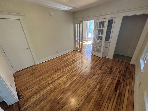 2nd image of 20 Bodwell St #A