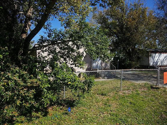 2nd image of 1120 Avenue F
