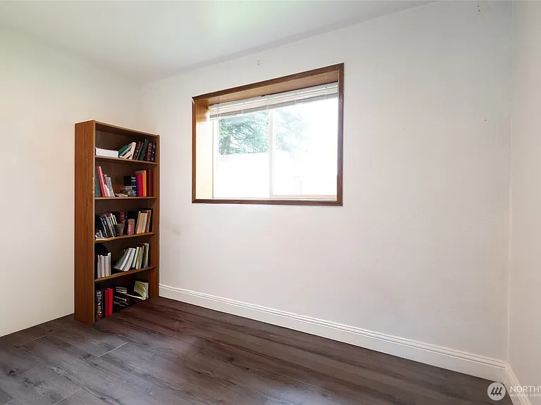 12638 SE 210th Ct — Photo 11