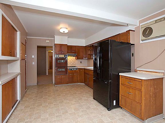 Apt #1: Kitchen