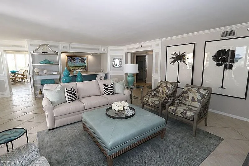 2 bed, 2.0 bath, 2101 sqft, $22,500 — Photo 3