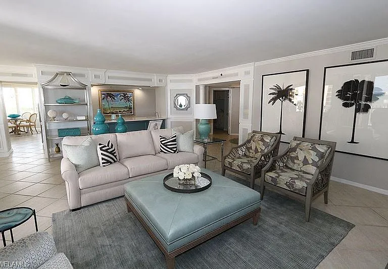 4251 Gulf Shore Blvd N #17A — Photo 3
