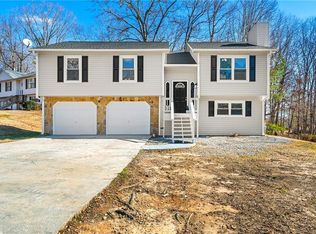 2742 Woodbine Trl, Lithia Springs, GA 30122