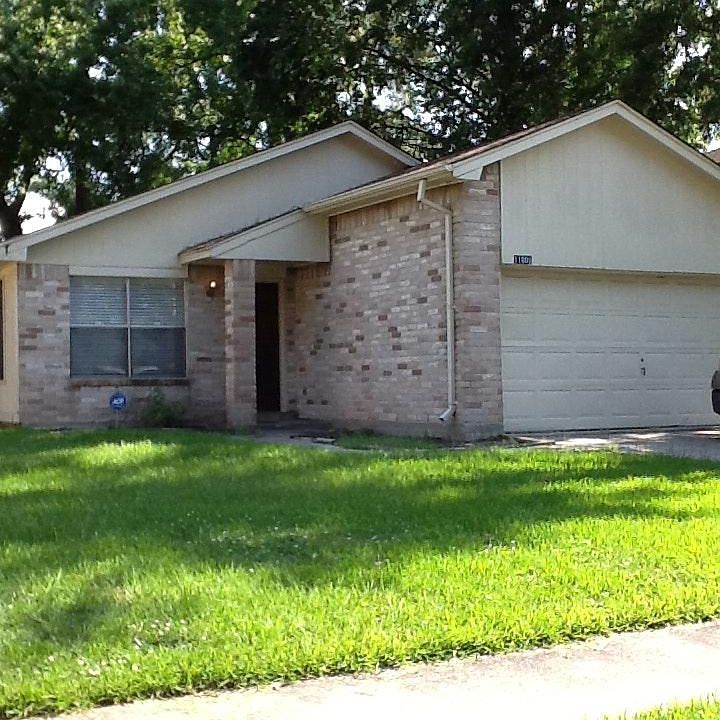 1st image of 11006 Almond Grv