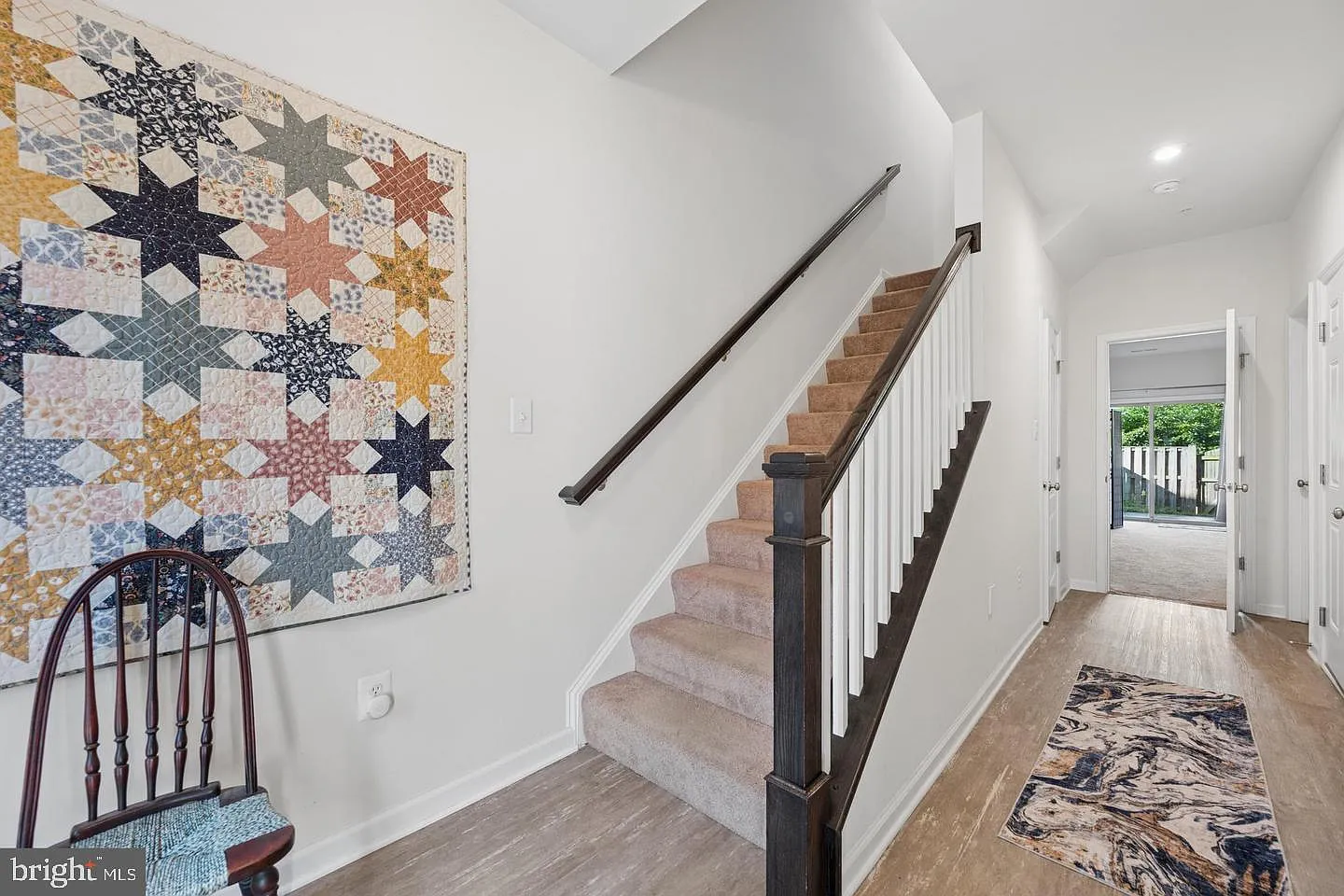 3 bed, 3.5 bath, 2382 sqft, $2,799 — Photo 4