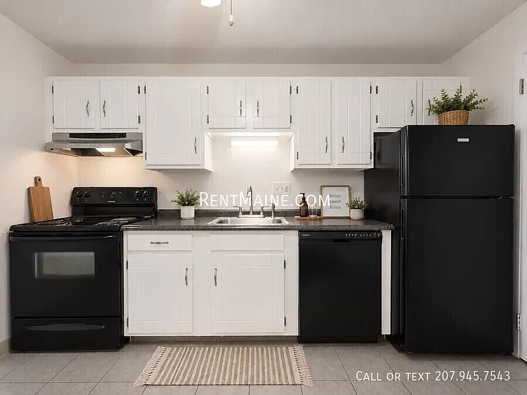 10 Tall Pines Dr #7 — Photo 4