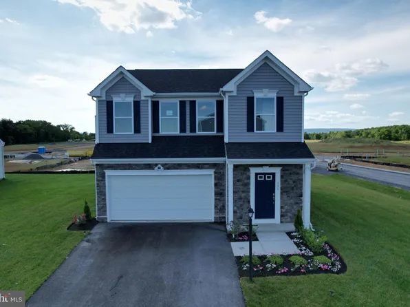 131 Spatterdock Rd, Inwood, WV 25428