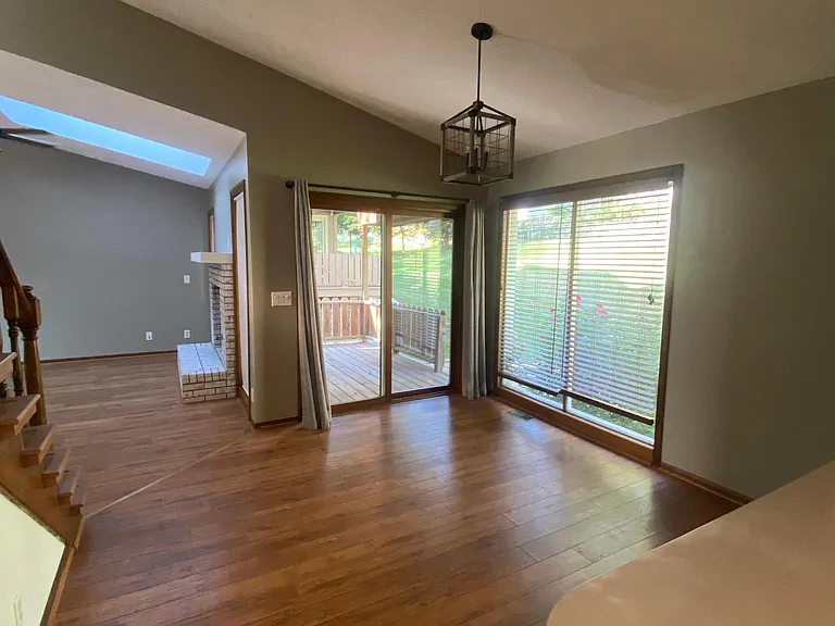 12916 S 28th Ave — Photo 6