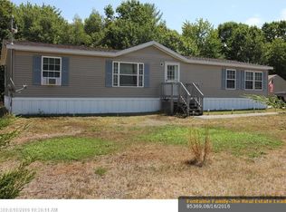 118 Joatmon Dr, Auburn, ME 04210