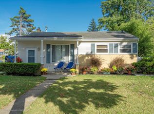 4819 Allison Dr, Lansing, MI 48910