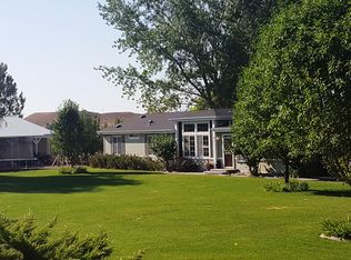 877 R Rd, Mack, CO 81525