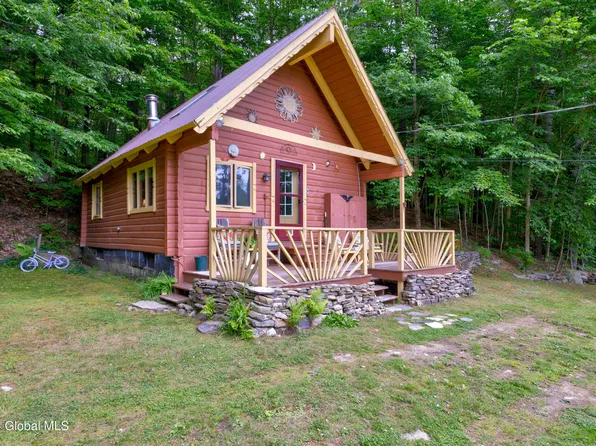 682 County Route 10, Corinth, NY 12822