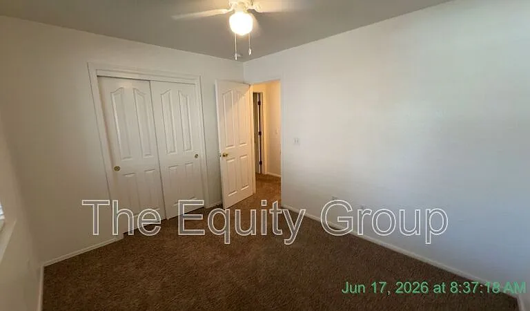 1827 E Cambridge Ct — Photo 17
