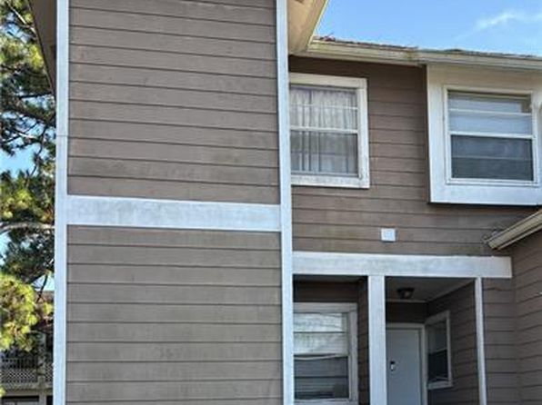 2425 Oxford Pl APT 114