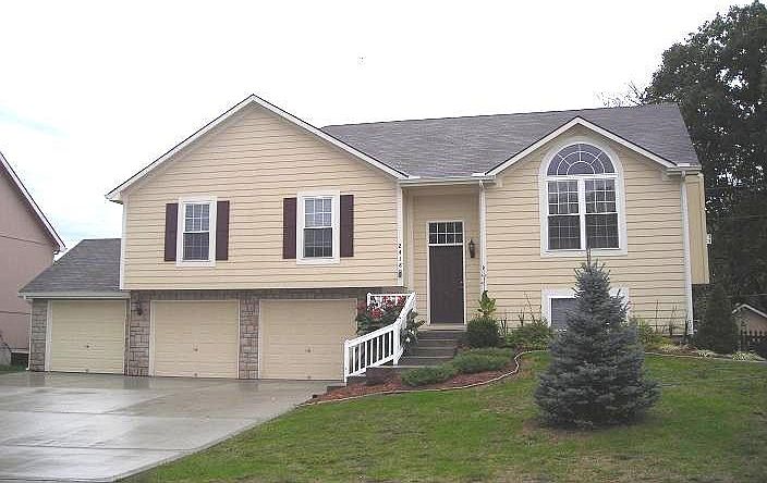1st image of 2418 24th St