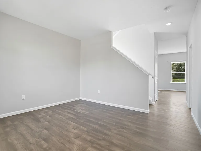 5089 Jessica Suzanne Dr — Photo 4
