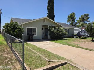 113 Cochise Dr, Bisbee, AZ 85603
