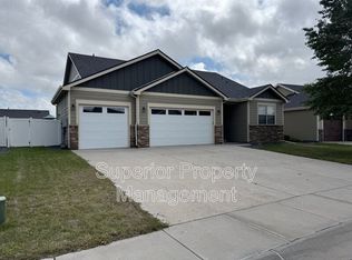 6515 Laramie St, Cheyenne, WY 82001