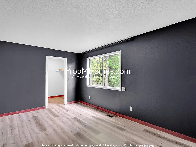 1448 Greentree Cir — Photo 21