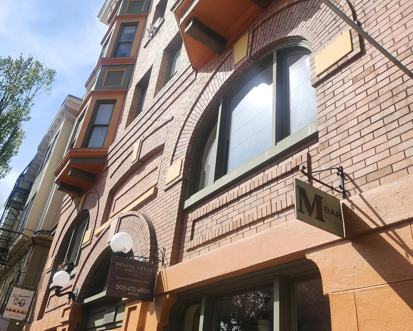 Margaret Apartments — Photo 3