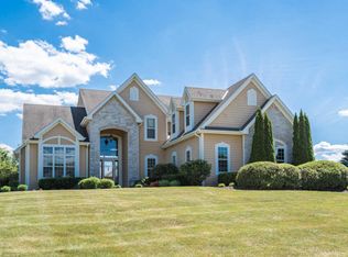 N65W12549 Marach Rd, Menomonee Falls, WI 53051