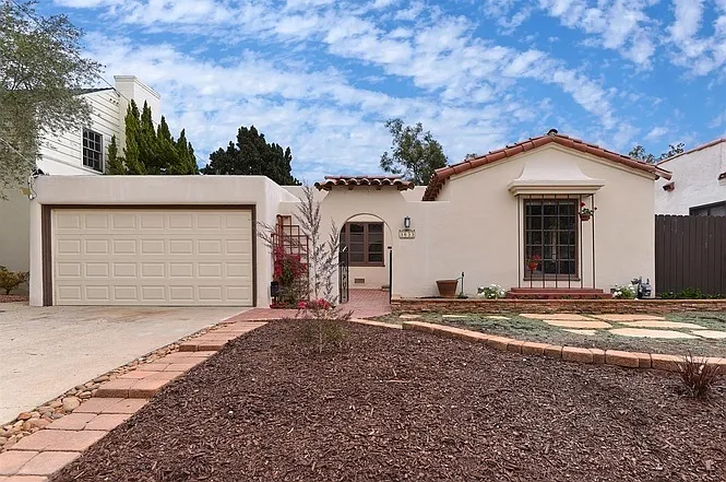 3633 Dove Ct — Photo 1