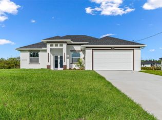 404 Muriel St, Lehigh Acres, FL 33972