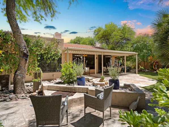 3061 N Willow Creek Dr, Tucson, AZ 85712