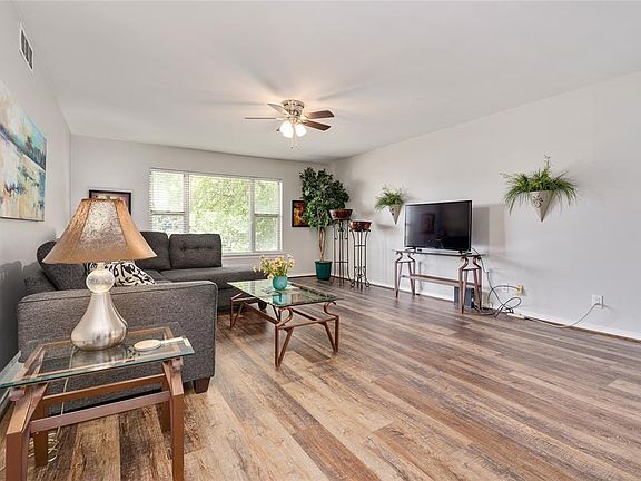 4th image of 8630 Baltimore Dr #8630C