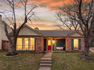 317 Chancellorsville Dr, Mesquite, TX 75149