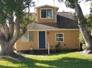 328 Pennsylvania Ave, Saint Cloud, FL 34769
