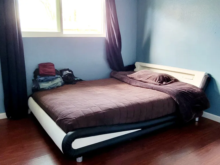 443 N Santa Ana St — Photo 6