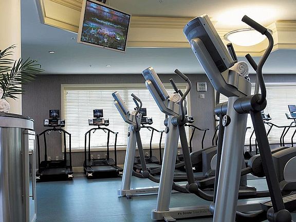 Tiburon gym