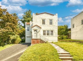 1608 Hyatt Ave, Peekskill, NY 10566