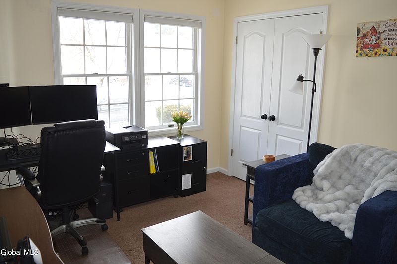 4th image of 23 Ponderosa Drive
