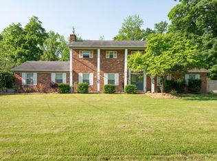 7241 Cherrywood Ln, West Chester, OH 45069