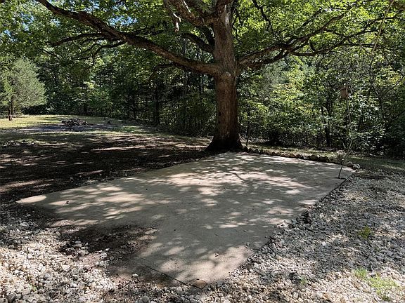 3rd image of 6030 Dogwood Ln
