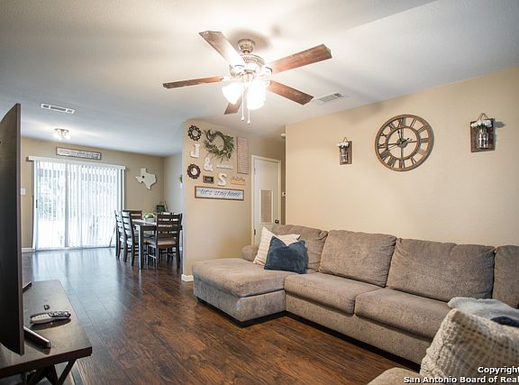 3rd image of 7803 Latigo Dr