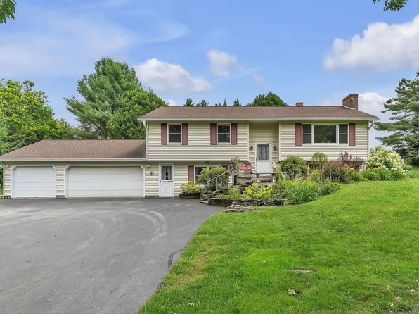 11 Birchwood Park Drive, Barre Town, VT 05641